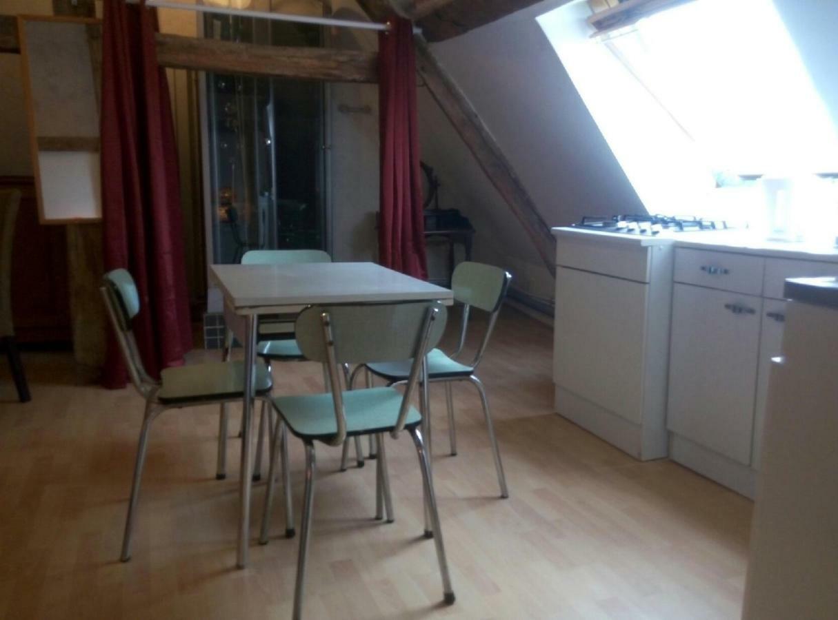 Studio Dans Un Cadre Champetre Moiry Экстерьер фото